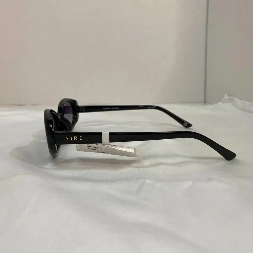 AIRE Fornax Oval Black Frame Retro Gradient Lens Sunglasses Black One Size